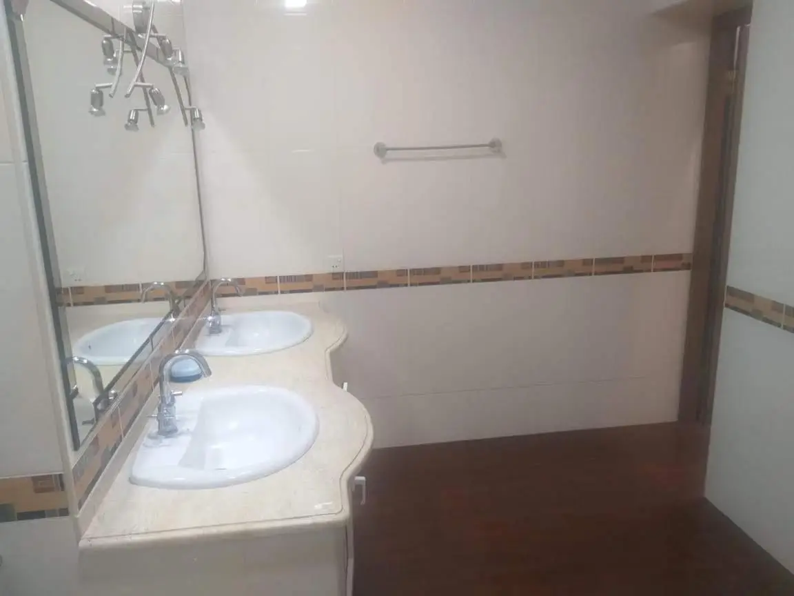 Apartment 4 rooms