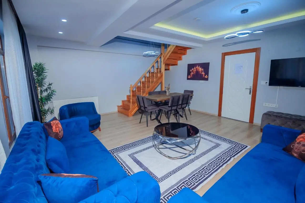 White Moon Suites