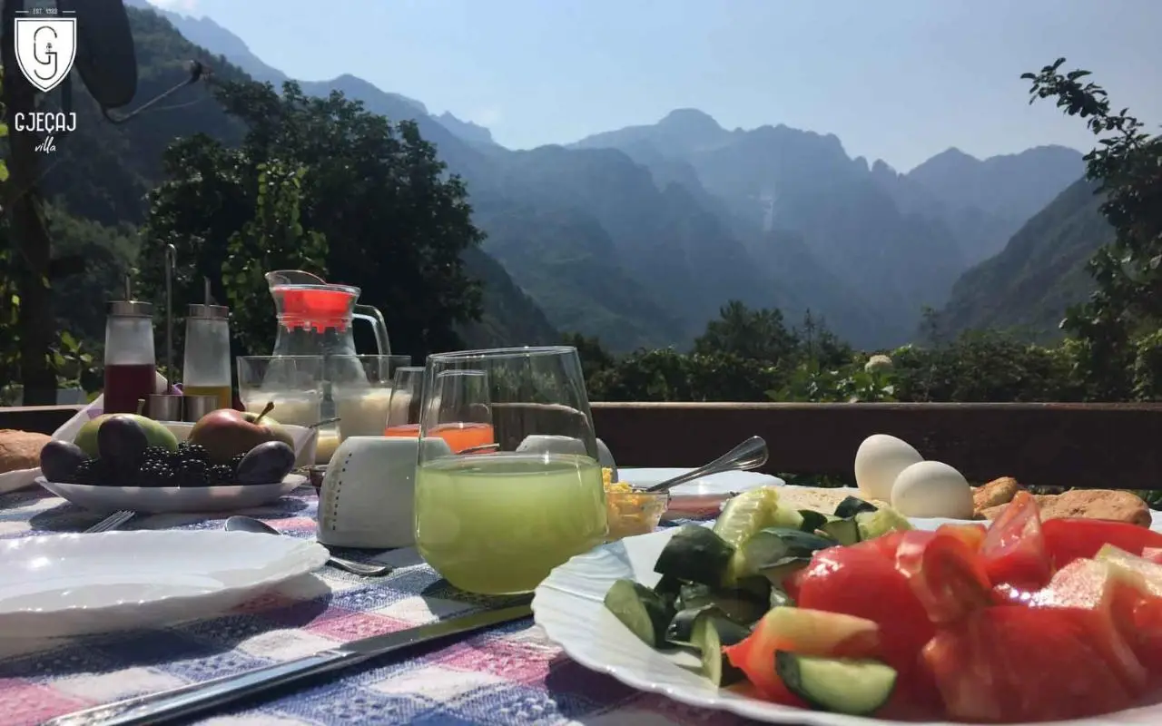 Villa Gjeçaj Guesthouse and Restaurant