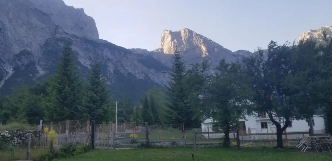 Villa KRONI
