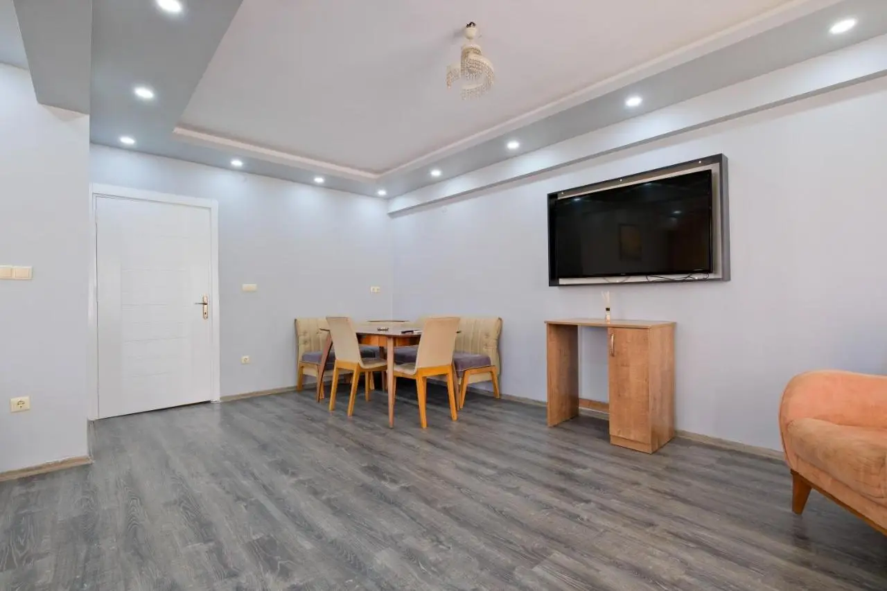DAHB Luxury Apartments in Talimhane