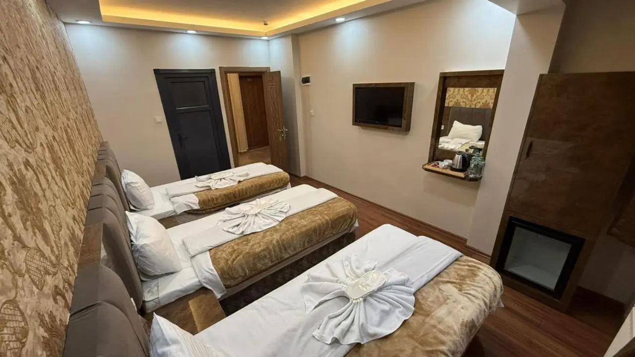 Hotel FORTYNİNE