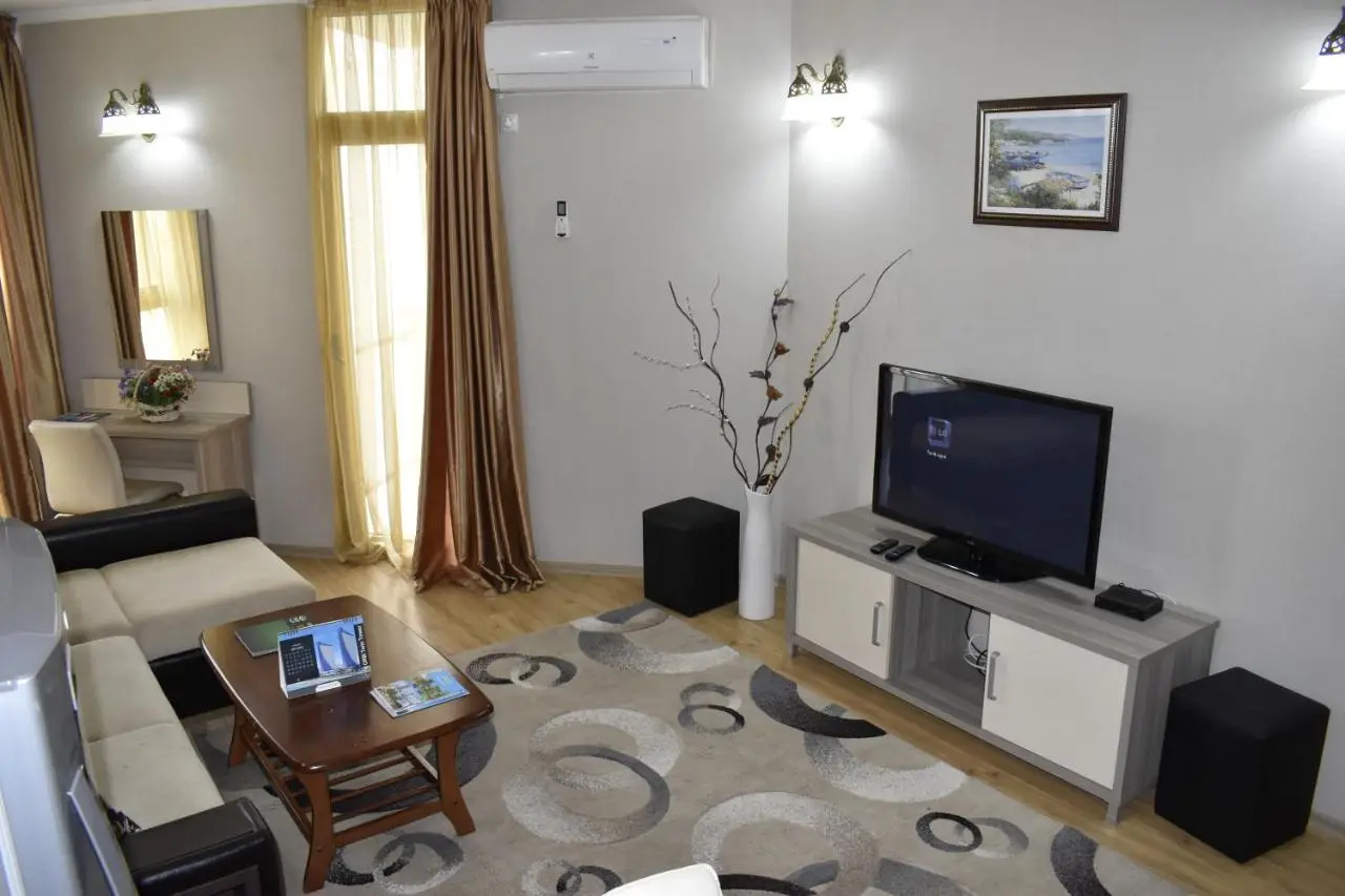 Hotel Orbi Plaza
