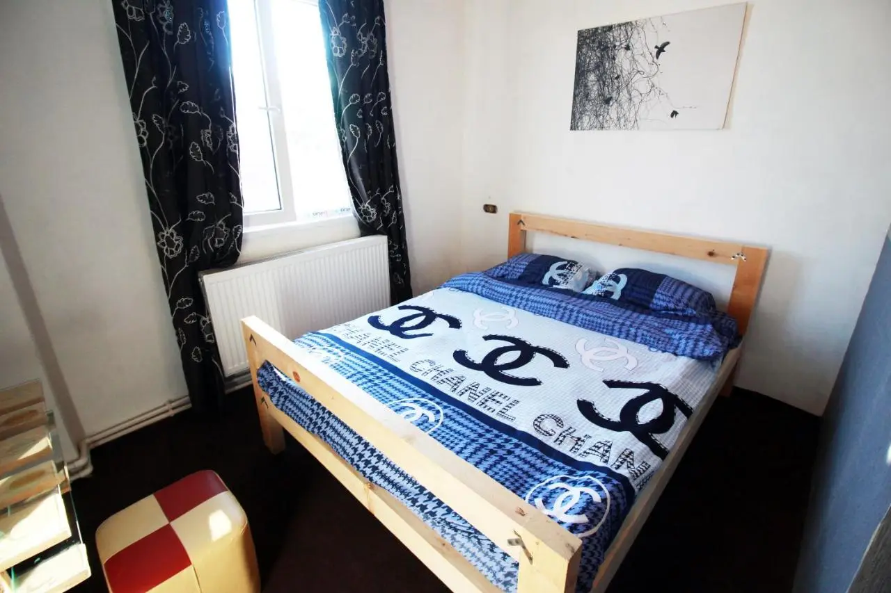 Sheni Hostel
