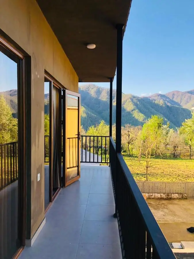 Guest House in the mountaims Gocha