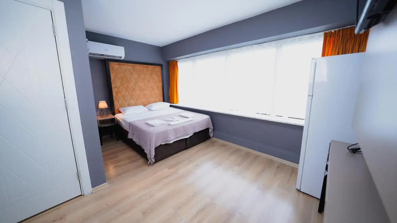Luka Suit Hotel