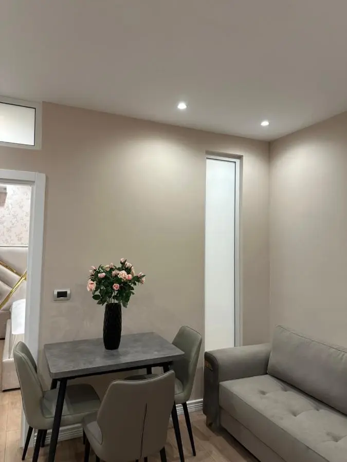 Estels Apartment 1