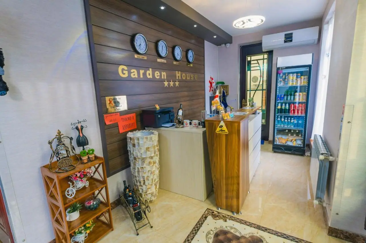 Hotel Garden House