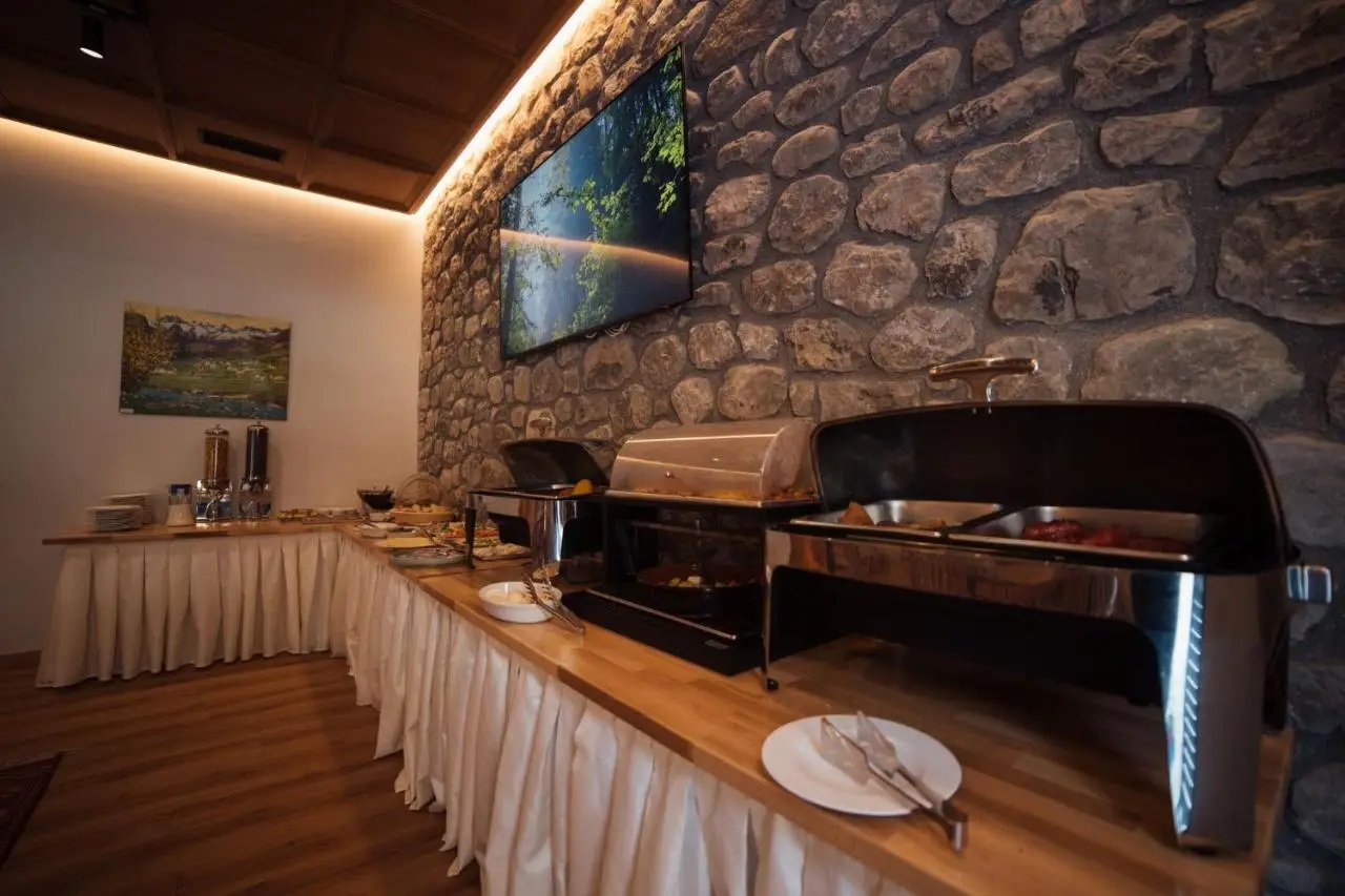 Hotel Kulla e Bajraktarit