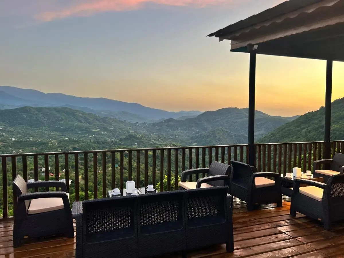 UkhutiEcoHouse