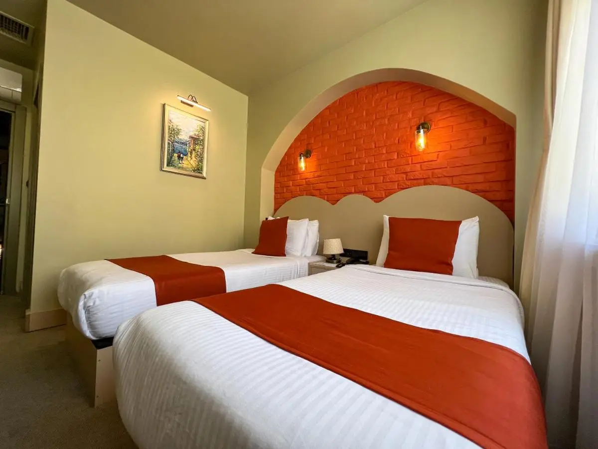 By Kinyas Hotel