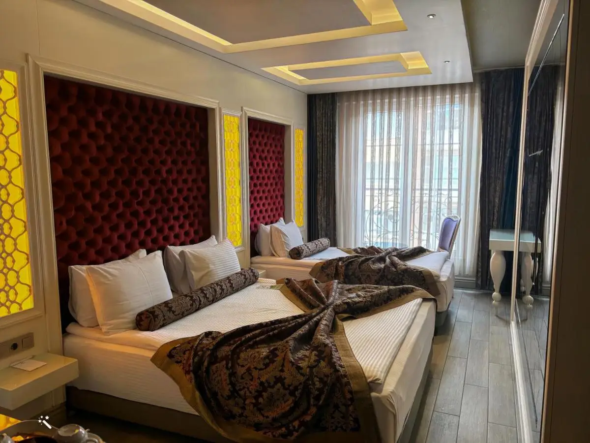 Hotel Zade