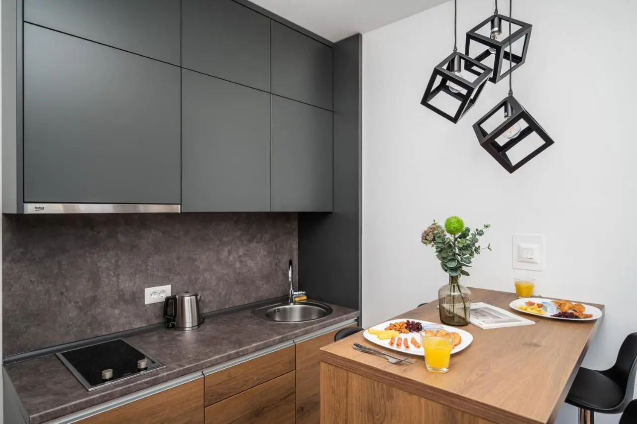 Modern and Bright Apartments - Main Street