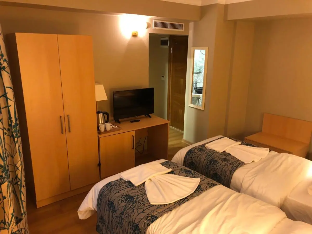 Artika Hotel