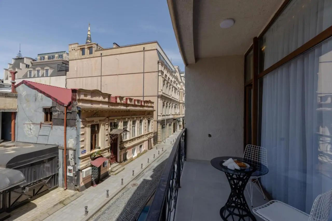 Hotel Monarch