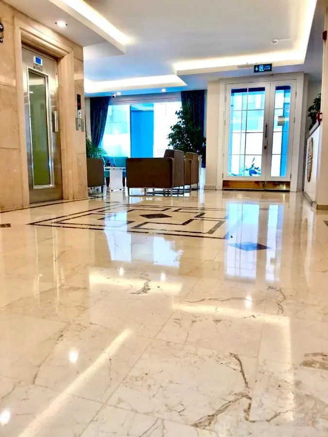 Pera Arya Hotel