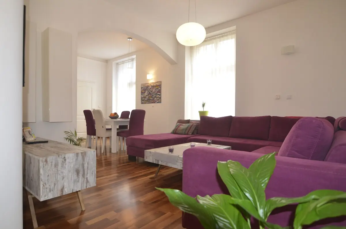 Apartment  Lila