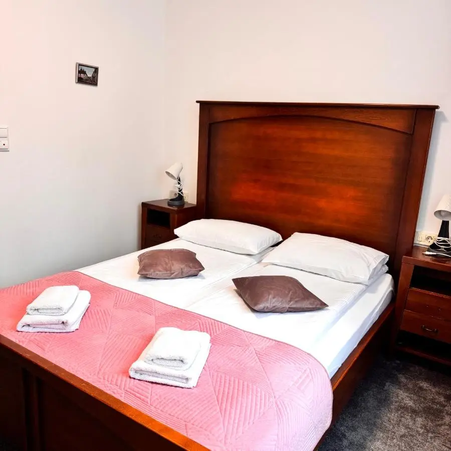 Hotel Paviljon