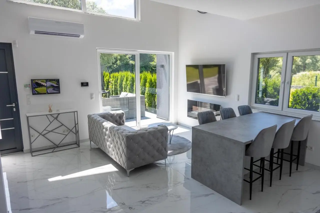 Villa UNA LUX