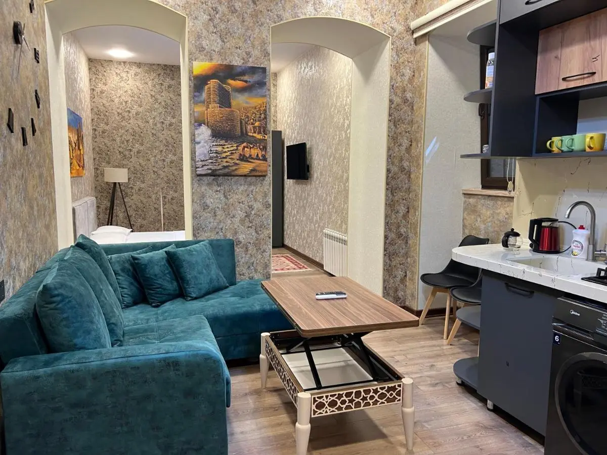 Etnic apartment near Maiden tower center of Baku