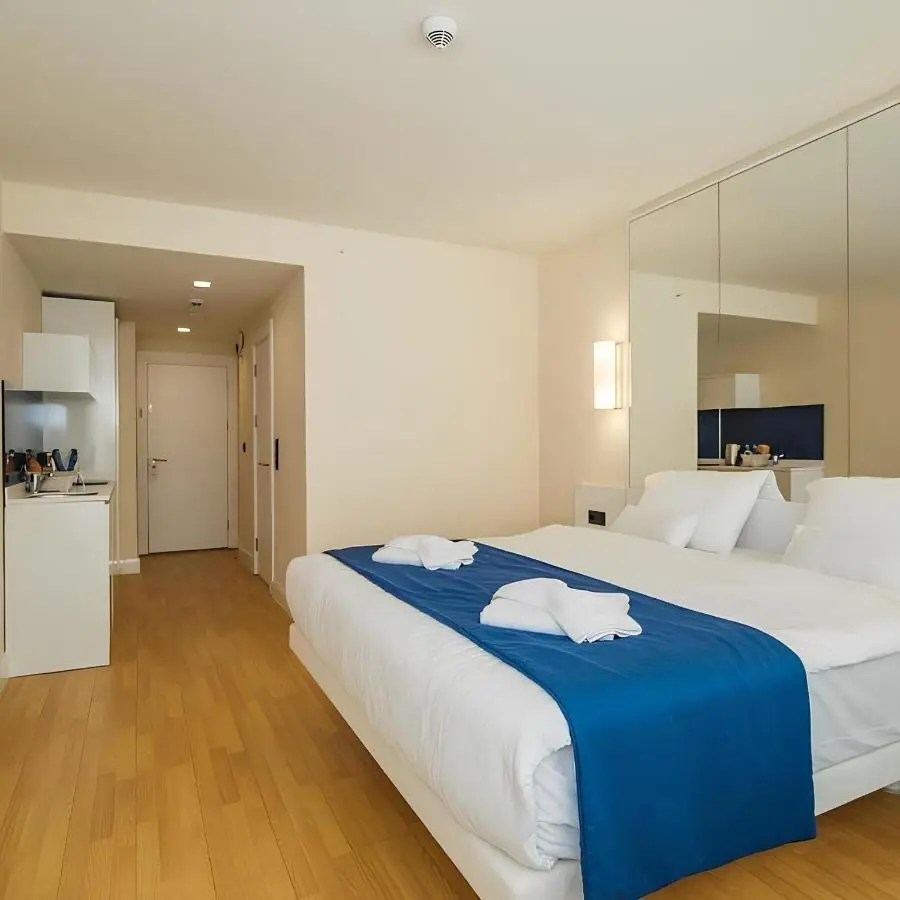 Superior Aparthotel in ORBI city