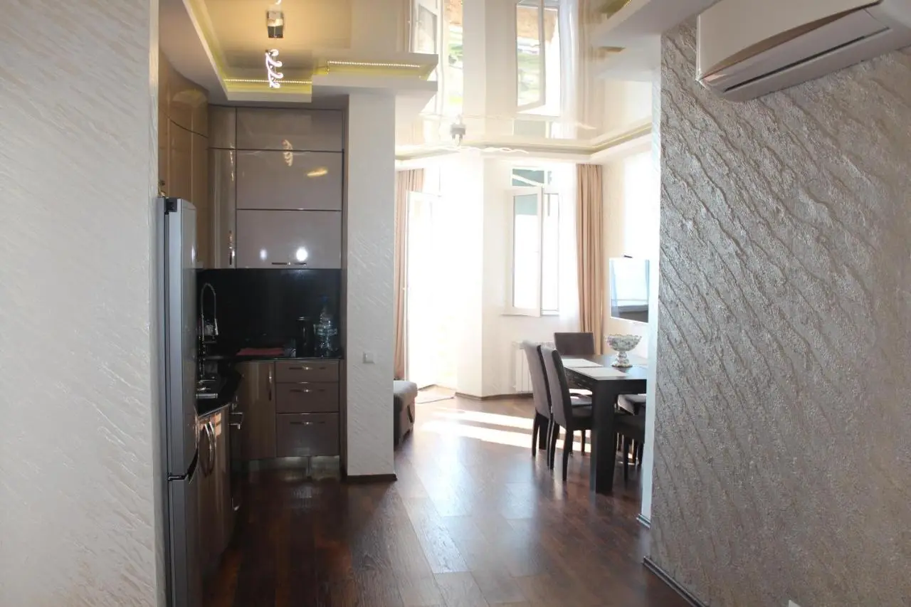 Gorgiladze Seaside Apartment