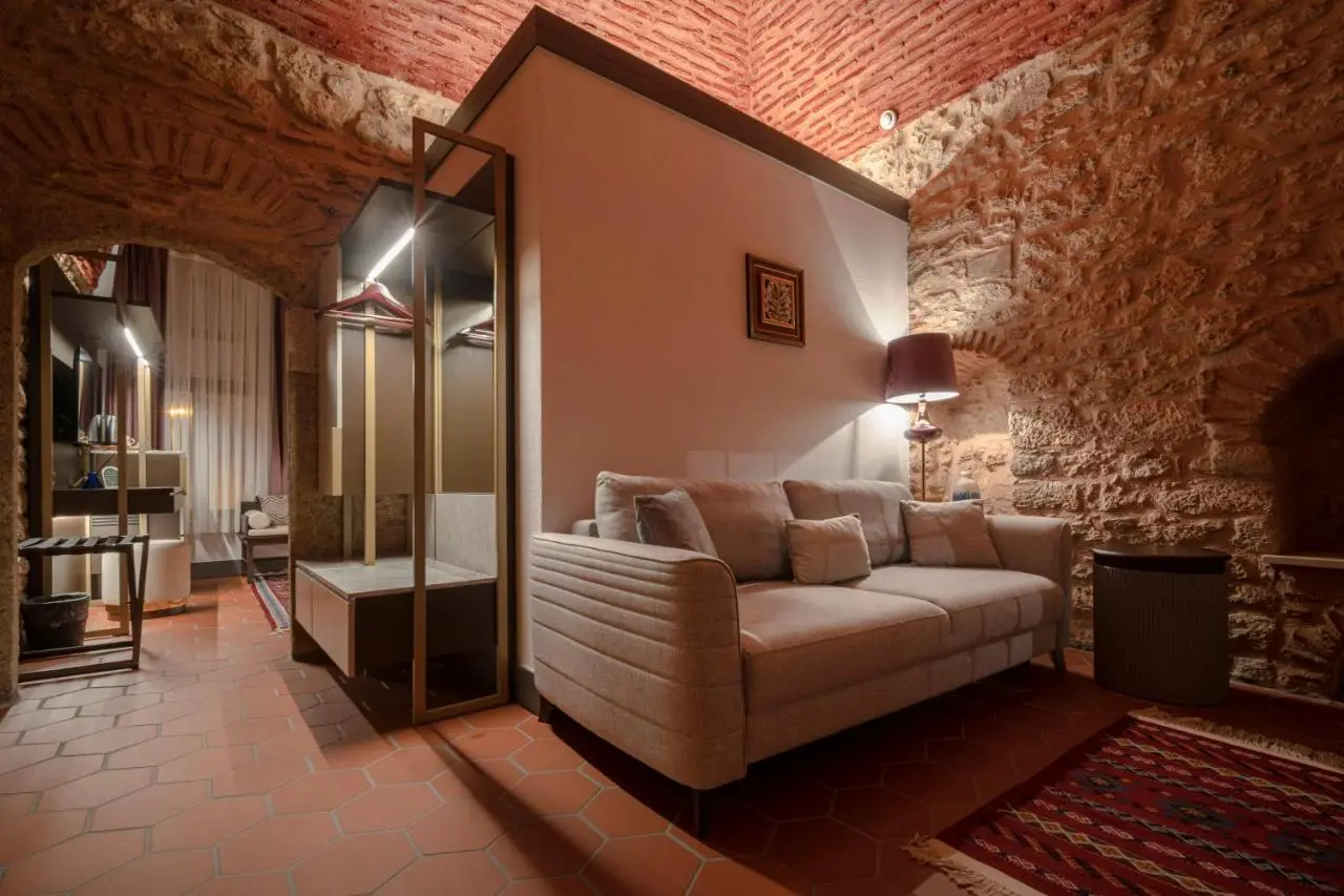 Han 1772 Hotel
