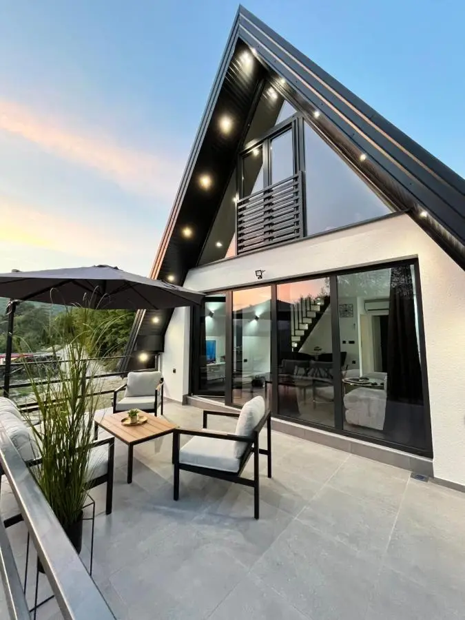 La Casa Cottage