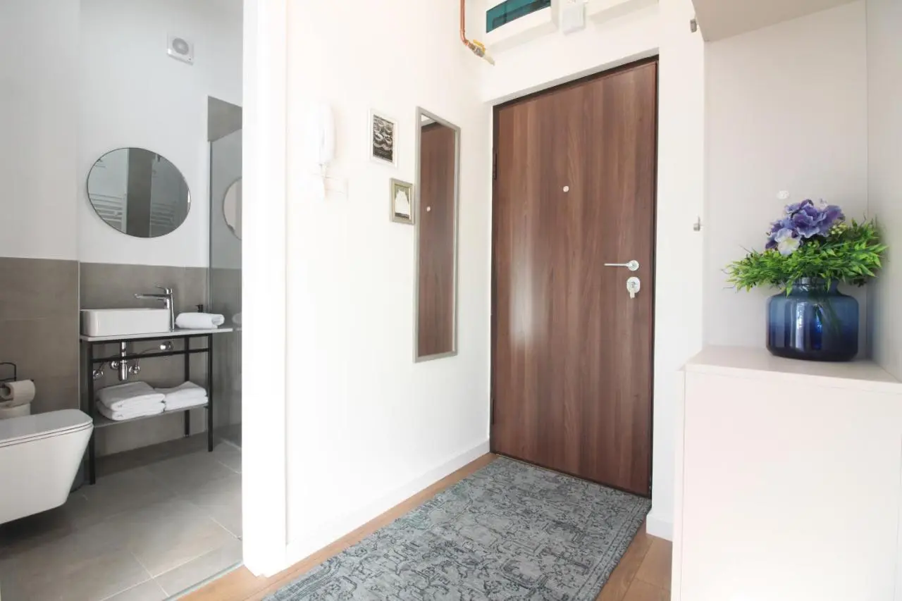 Sunny Apartment