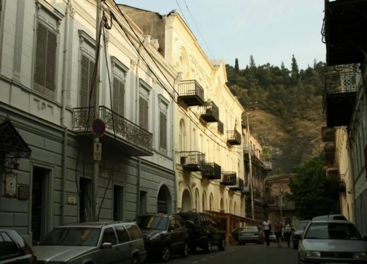 Art Hotel Tabidze