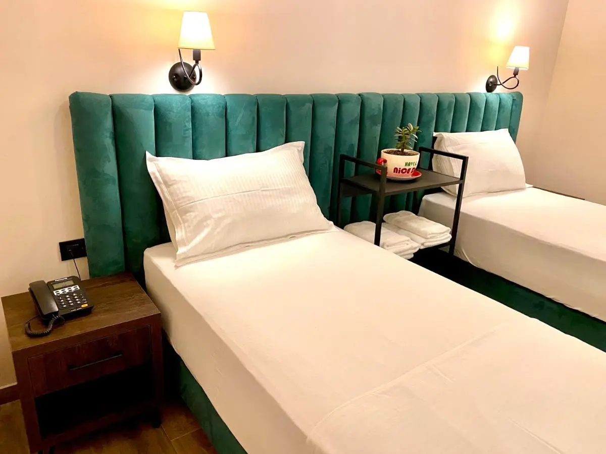 Venis Hotel