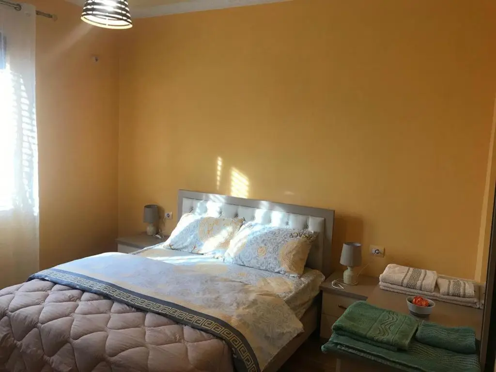 SARA'S VILLA