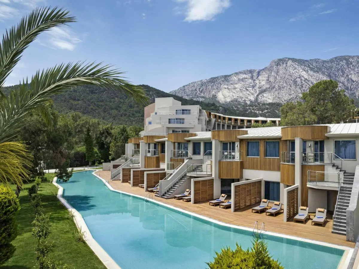 Rixos Sungate - The Land of Legends Access