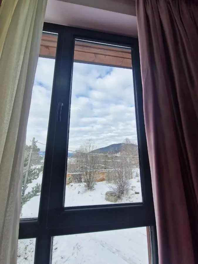 Kokhta Chalet