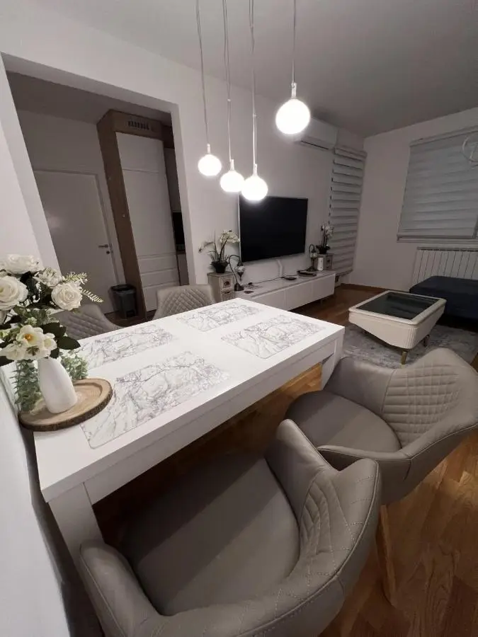 3RooM Deluxe Sarajevo
