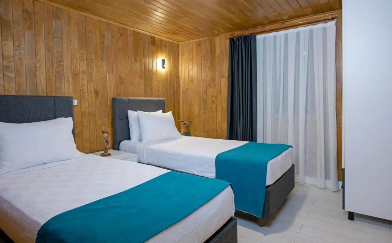 Yusalis Garden Hotel