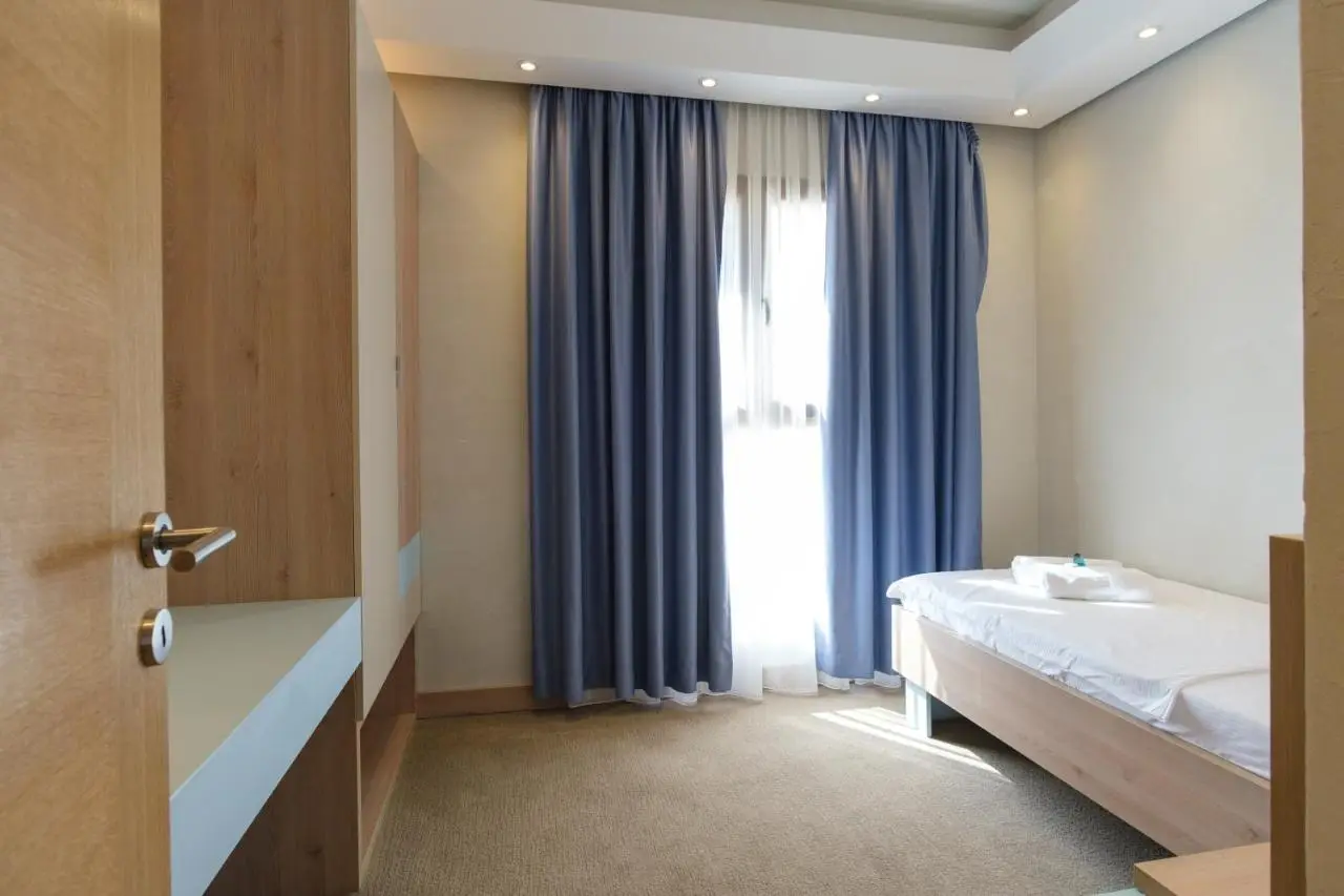 Grad Sunca Resort