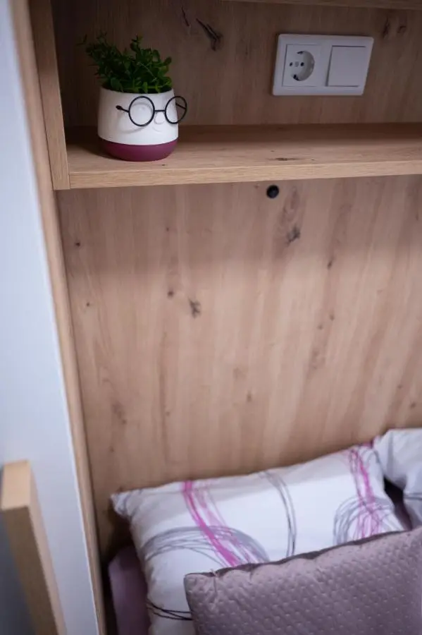 Cute 1BDR in City Center