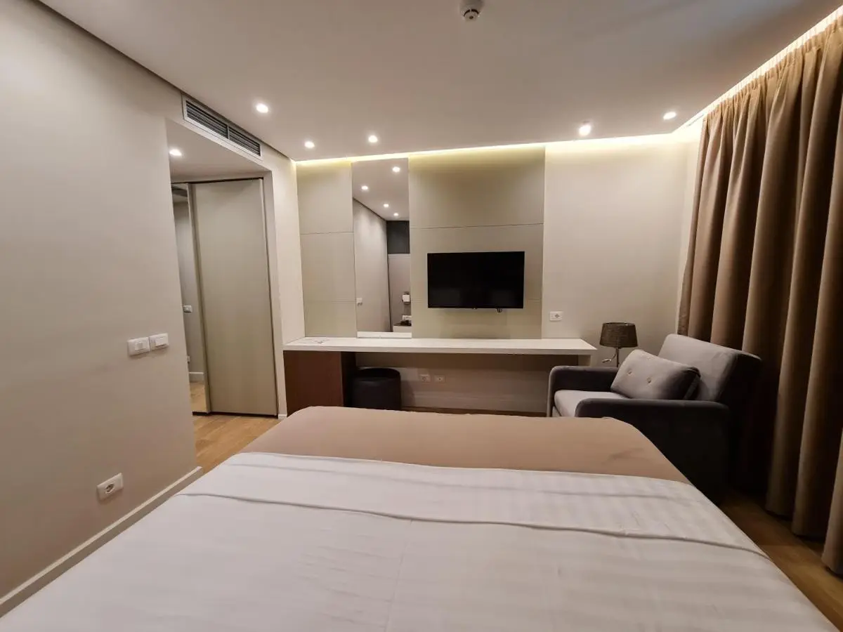 Hotel Aross