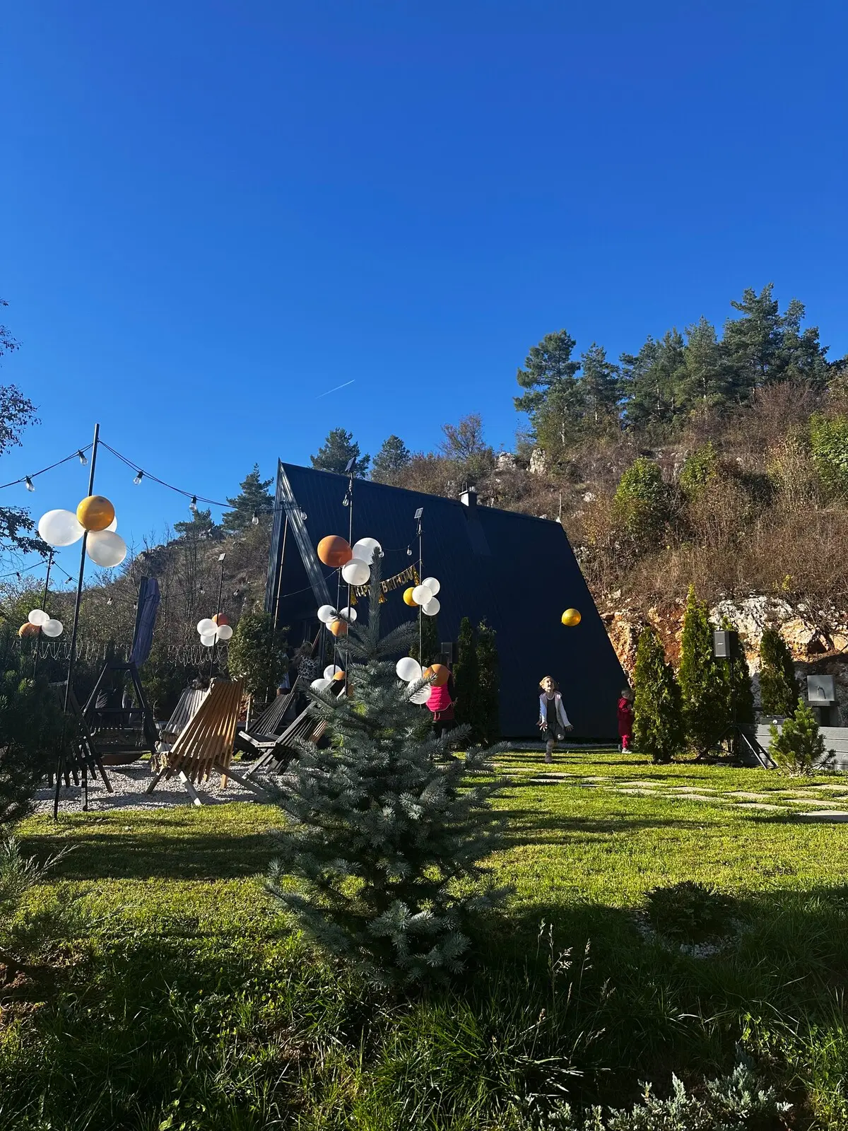 5 min from Sarajevo, Loon Moon Mountain Chalet