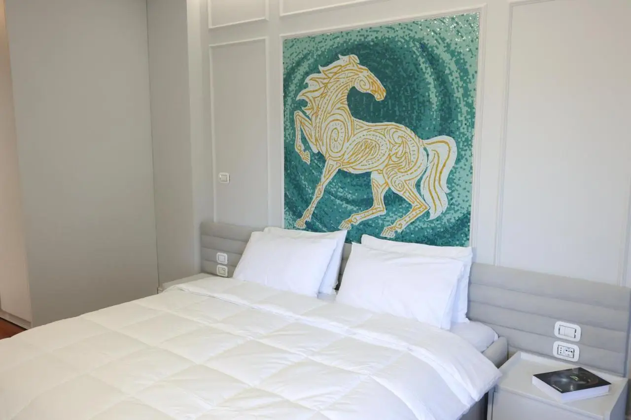 Lunarist Luxury Private Jacuzzi Suites Tirana