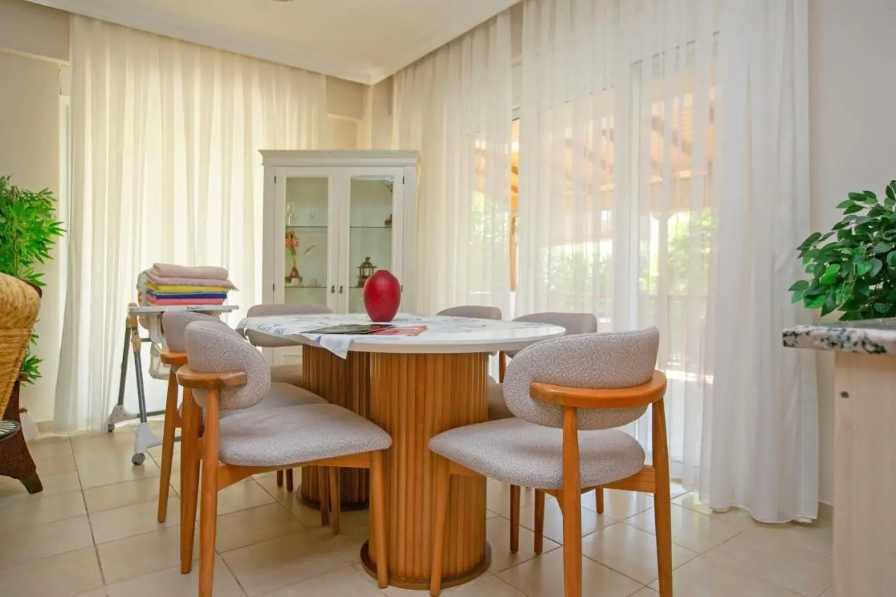 Paradise Town Villa Hazel