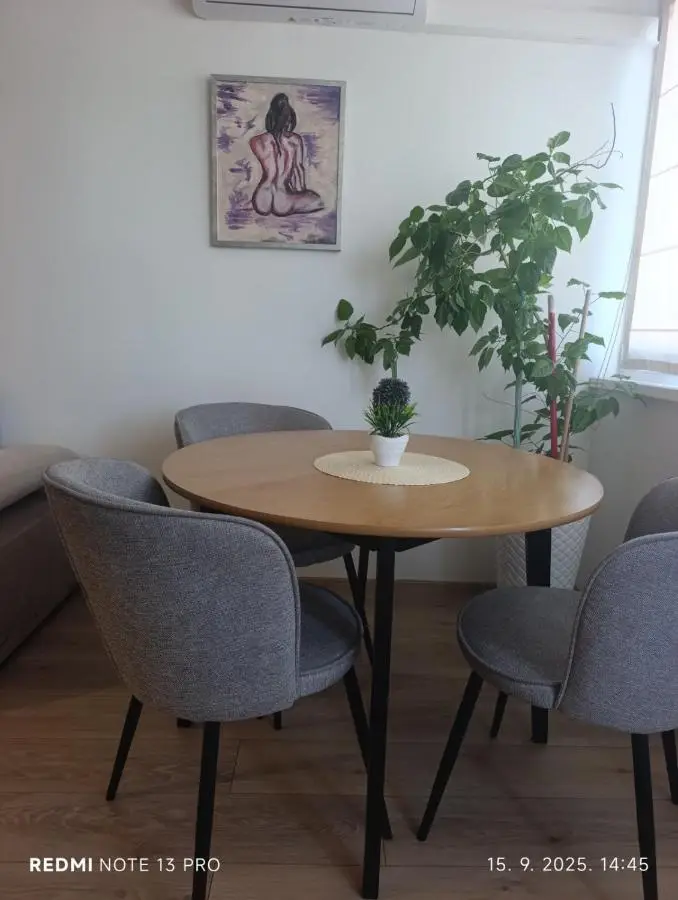 Apartman Zara