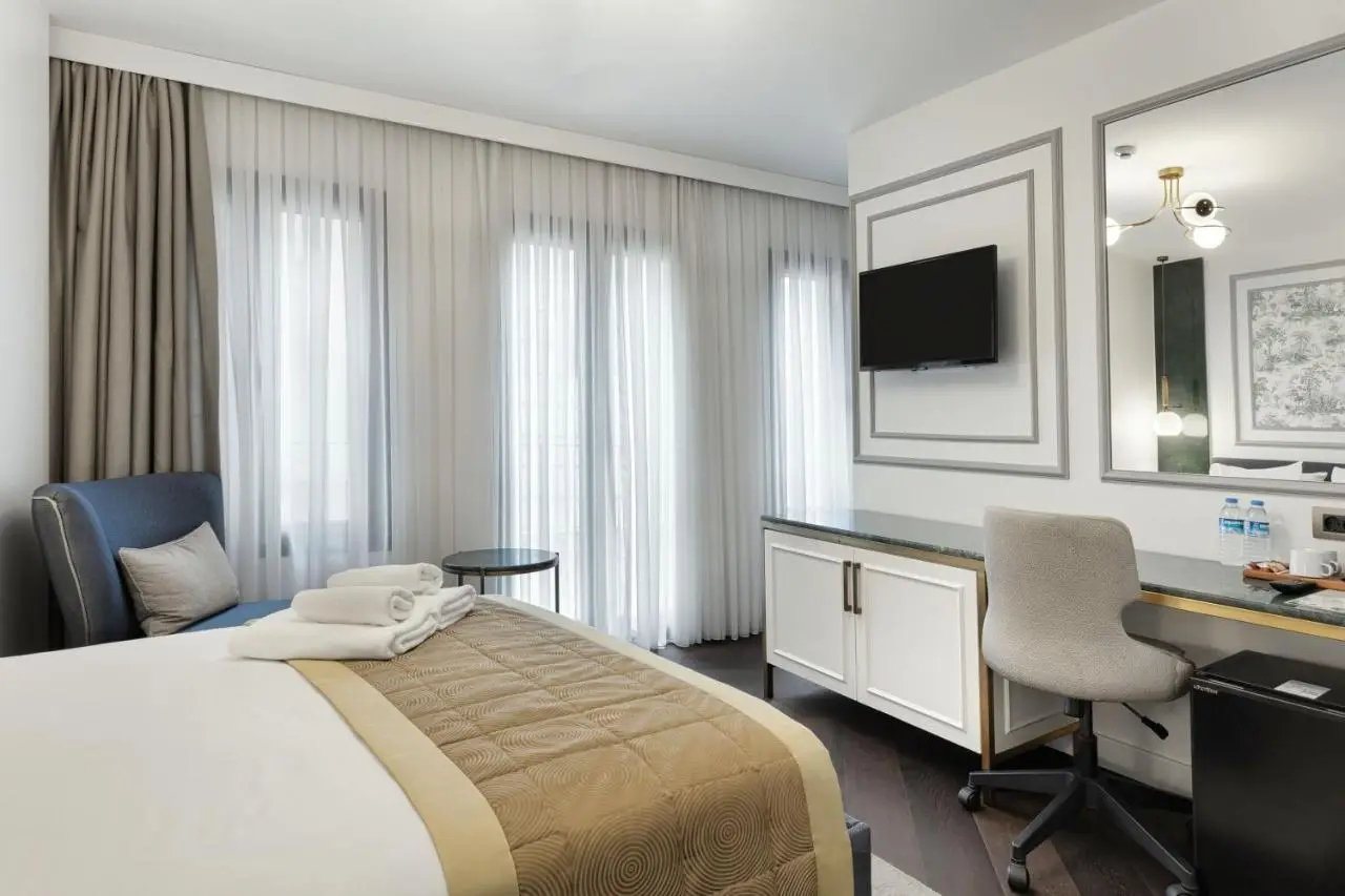 Pera Rasso Hotel