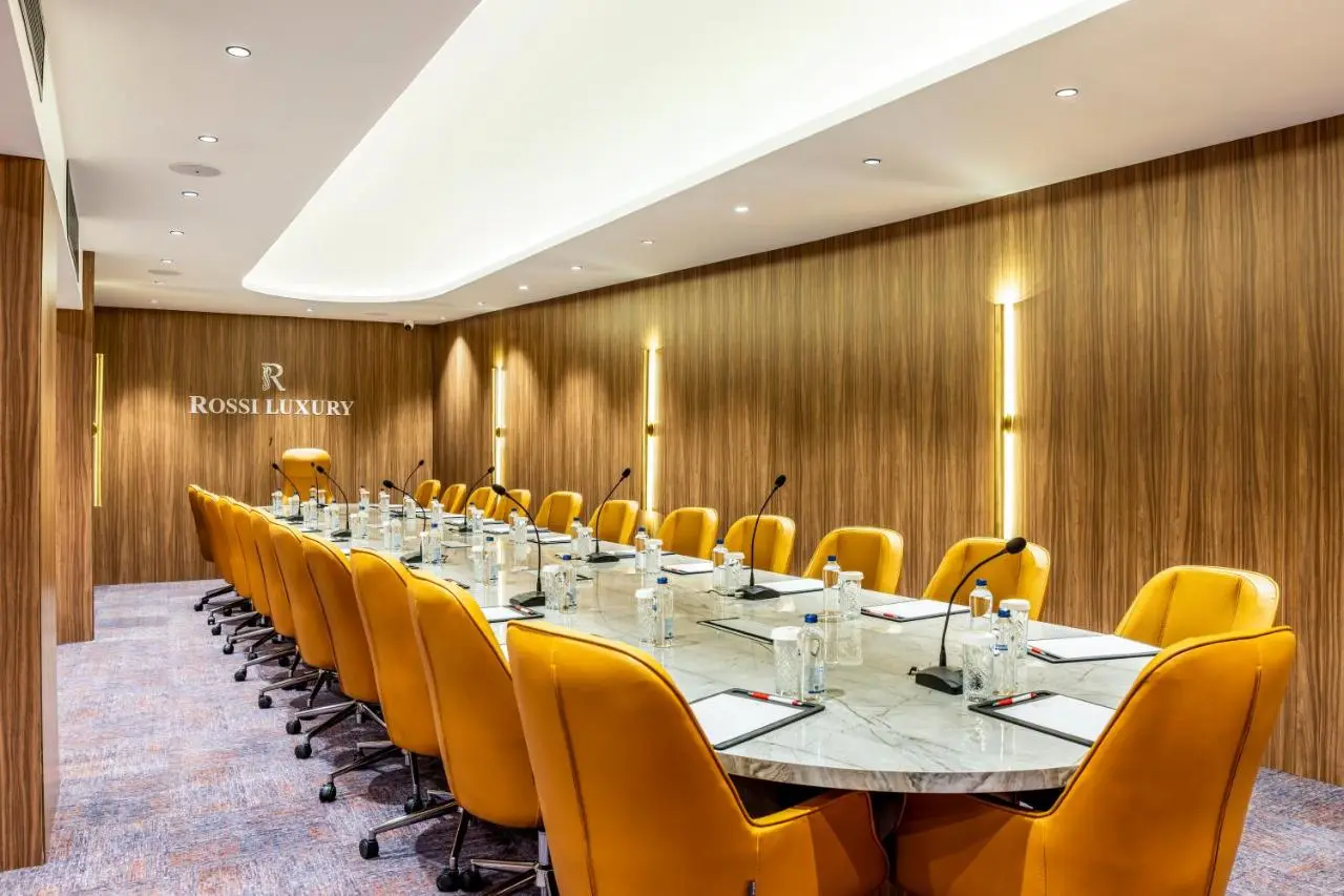 Rossi Luxury Hotel
