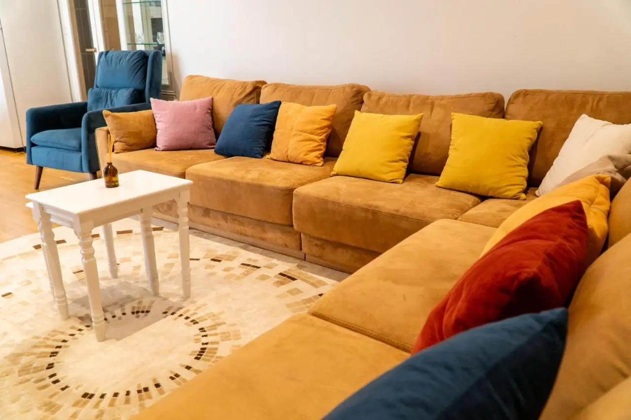 Signature apartment 12