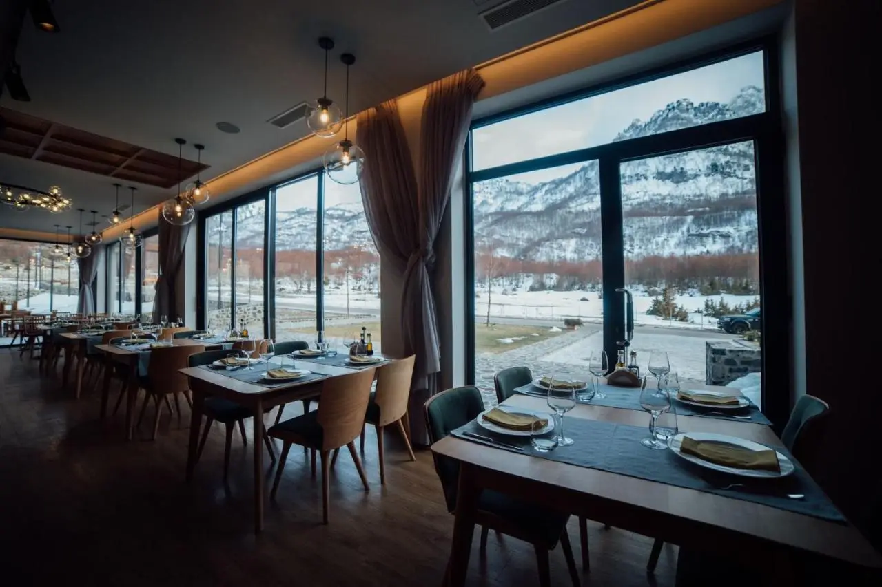 Hotel Kulla e Bajraktarit