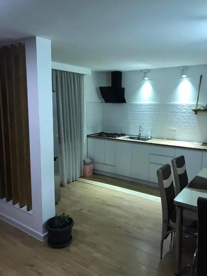 Friendly House