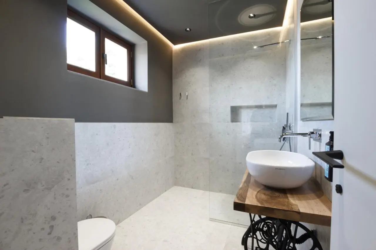 Stitch&Stone Suites