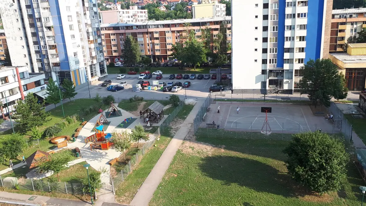modern, one bedroom, free parking, airconditioning